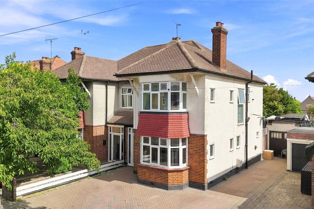 30, Thurston Avenue, Essex photo 3