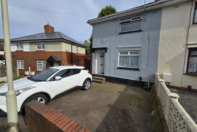 Thumbnail Semi-detached house to rent in Green Park Road, Dudley