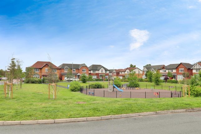 22, Englesea Way, Alsager photo 2
