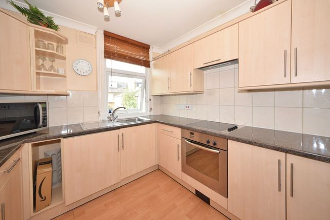 Maisonette to rent in Claxton Grove, London