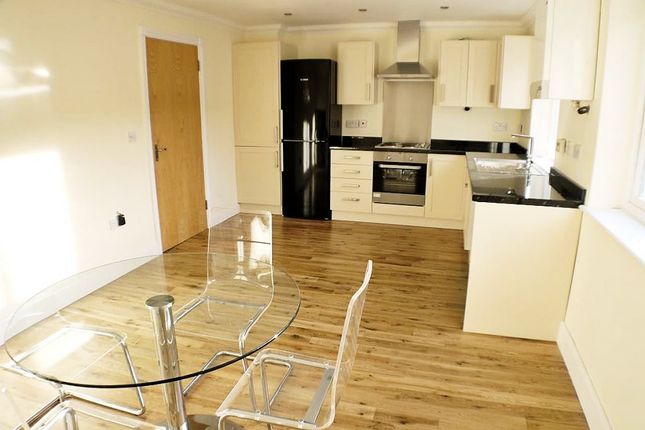 60, Kirkwood Grove, Milton Keynes photo 2