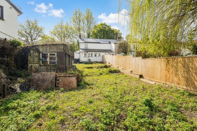 13 Half Moon Village, Exeter photo 4