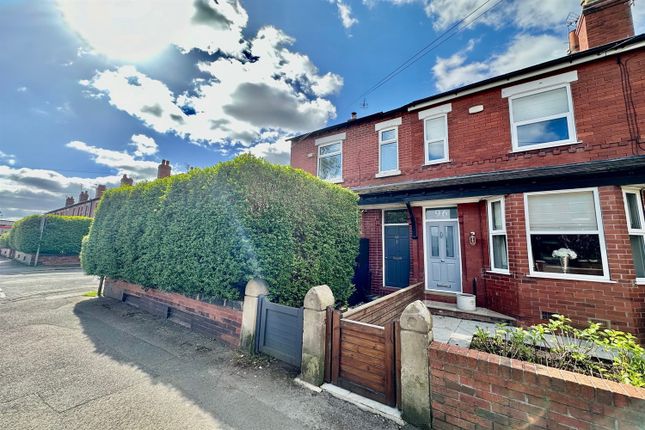 Thumbnail Terraced house to rent in Moss Lane, Hale, Altrincham