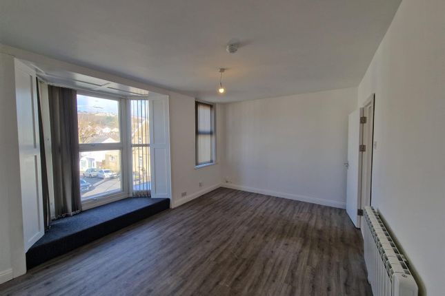 Flat 2 , 37, Marlborough Road, Brynmill photo 5