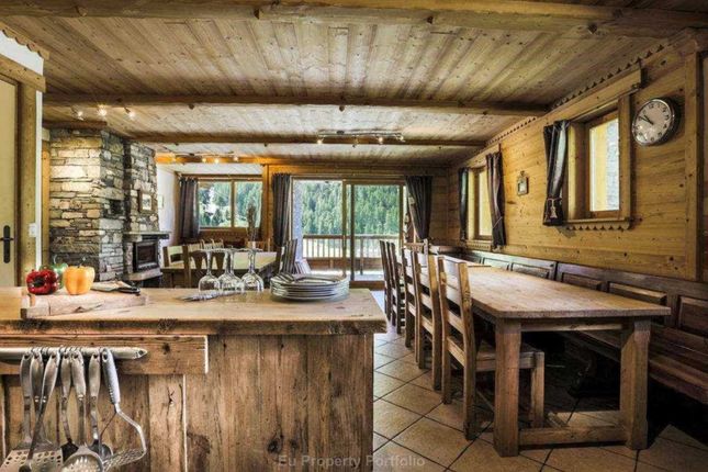 Chalet for sale in Val D`Isere, French Alps, France
