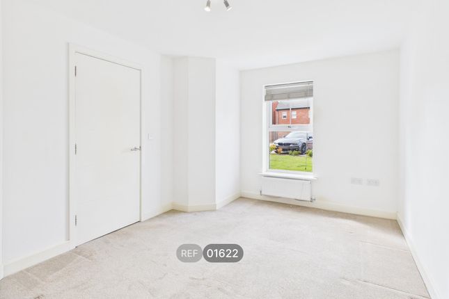 Silver Birch Close, Beverley photo 4
