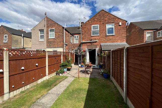 8, Oakland Street, Alfreton photo 4