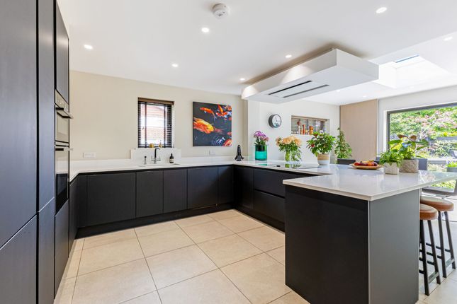1, Marlin Court, Marlow photo 4