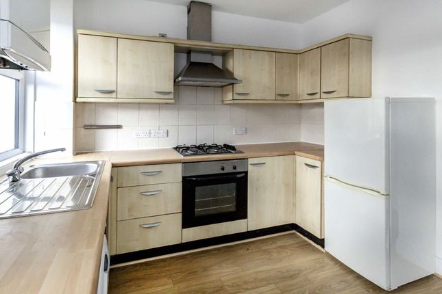 Northfield Avenue, London photo 3