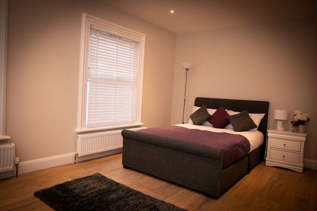 Thumbnail Room to rent in Princess Street, Luton