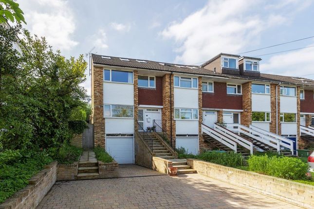Thumbnail Town house to rent in St. Georges Road, Sevenoaks