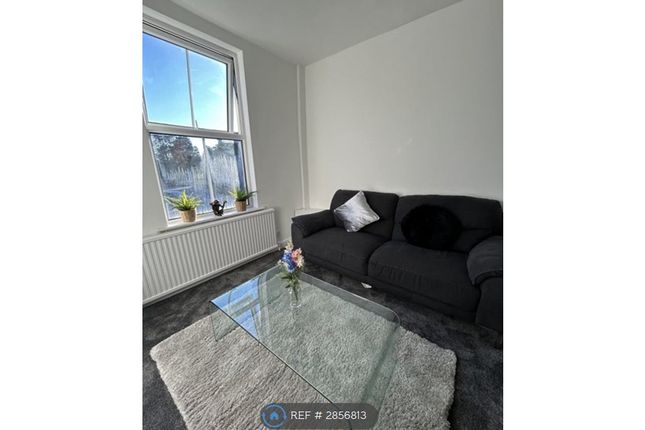 A Northenden Road, Sale photo 2