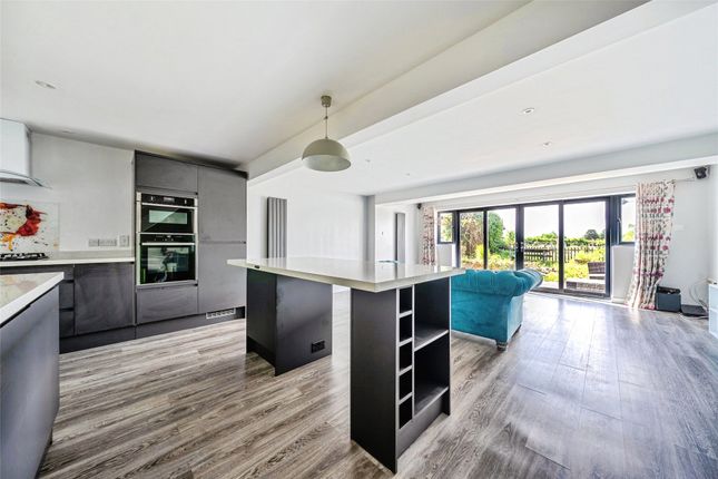 15 Broadlands, Thorverton Exeter Devon, Devon photo 3