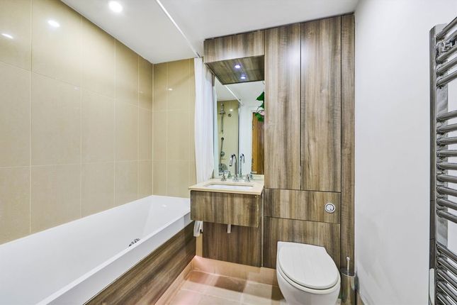 783, Kestrel House, London photo 4