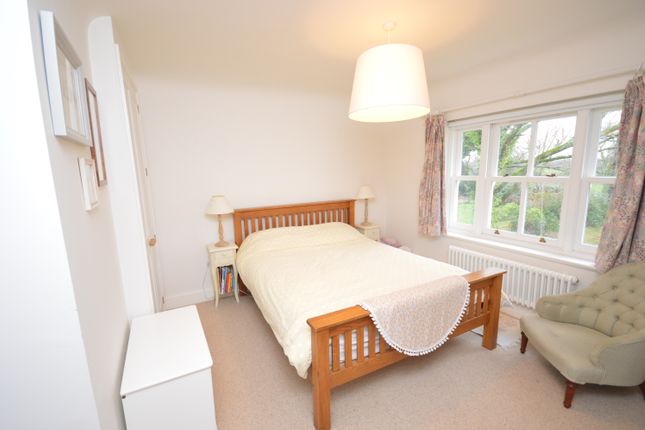 Detached house to rent in Wooden House Lane, Pilley, Lymington, Hampshire