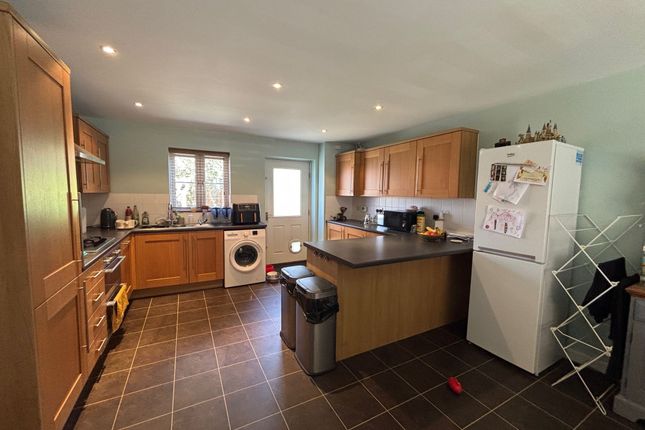 29 Plummers Dell, Ipswich photo 5