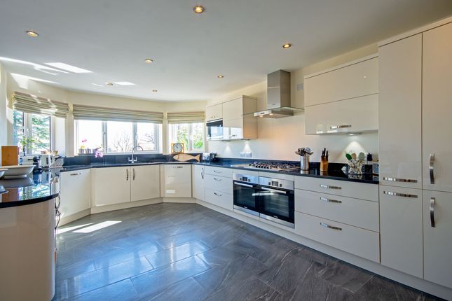 22, St. Peters Road, Worcestershire photo 3