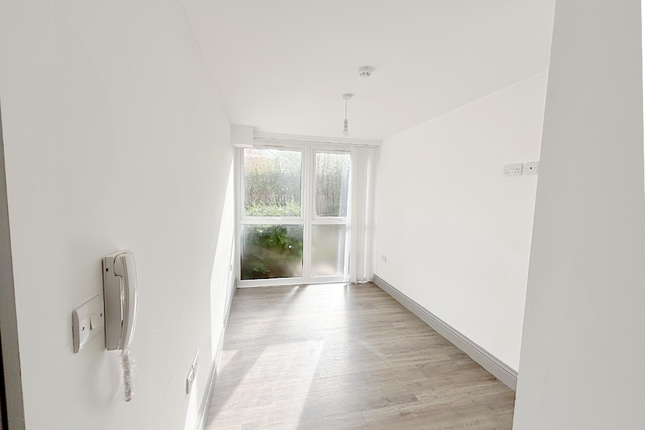 85, Garstang Road, Preston photo 2