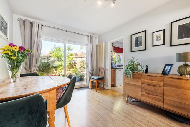 2, Cunliffe Road, Epsom photo 4