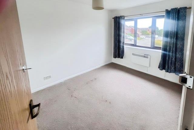 Flat 26 Sinclair Gate, Griffiths Acre, Aylesbury photo 5