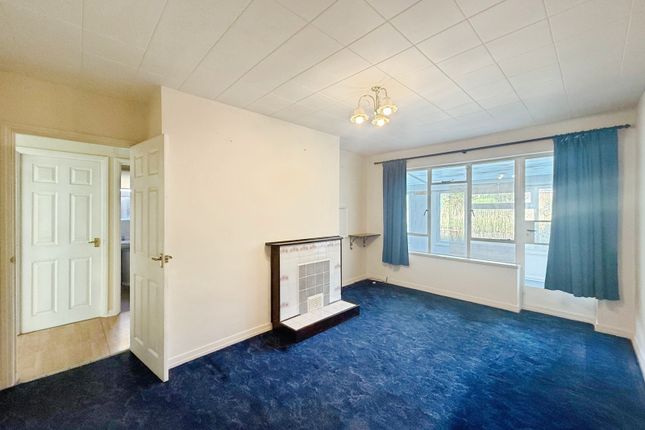 85, Ninesprings Way, Hertfordshire photo 3