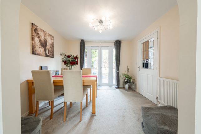 10 Tuffleys Way, Leicester photo 4