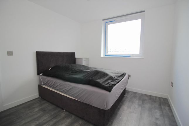 Flat for sale in Coventry Road (Swan Island), Yardley, Birmingham