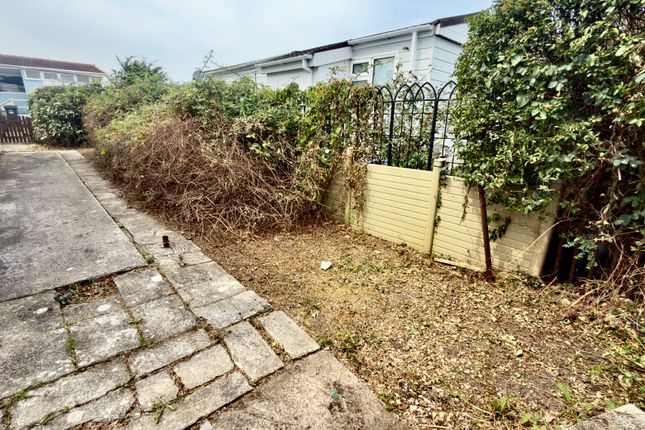 16, Ivy Walk, Banwell photo 2