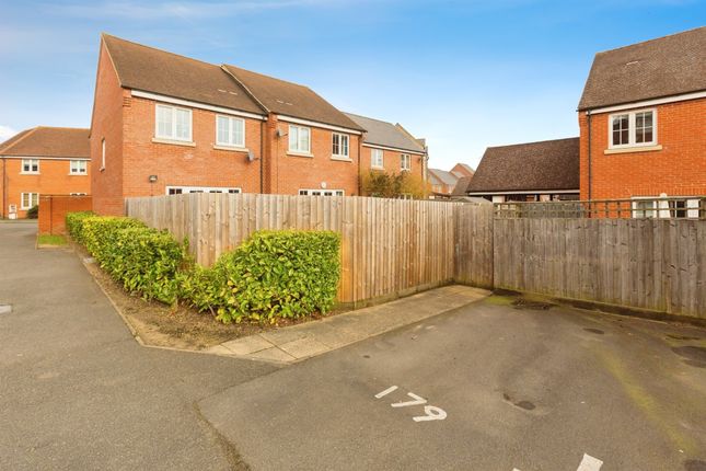 End terrace house for sale in Clivedon Way, Aylesbury