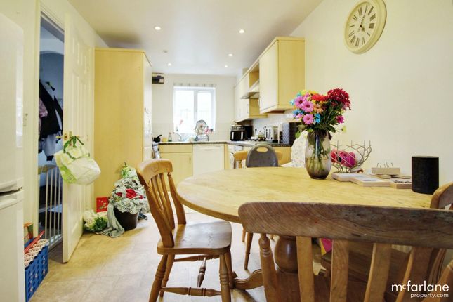 24 Sawyer Road, Swindon photo 4