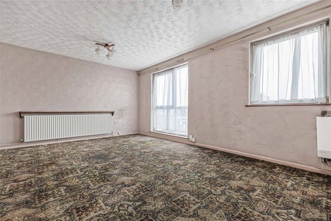 Flat 10, Aveling Court,, North Street, Kent photo 3