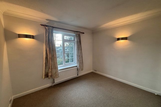32, Heathfield Green, Midhurst photo 5