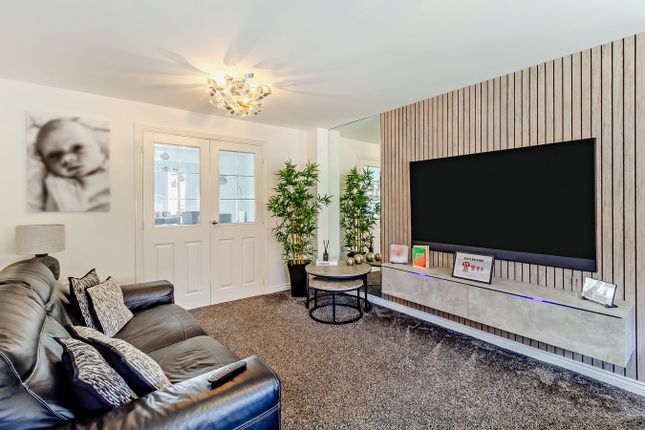 3, Skylark Way, Houghton le Spring photo 2