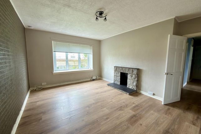 44 Cairngorm Gardens, Aberdeen, AB12 5BS, Aberdeen photo 2