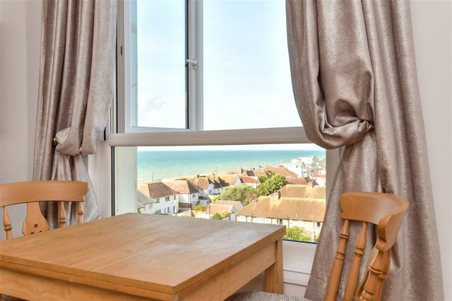 Grand Avenue, Worthing photo 4