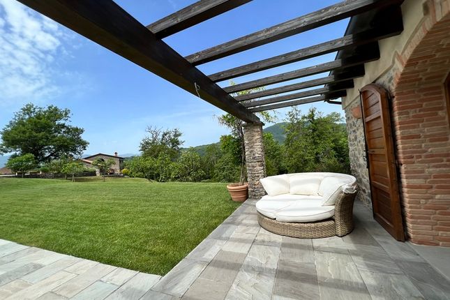 Farmhouse for sale in Bagnone, Tuscany, Italy