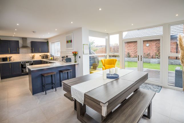 5, Meadow Way, Chester photo 2