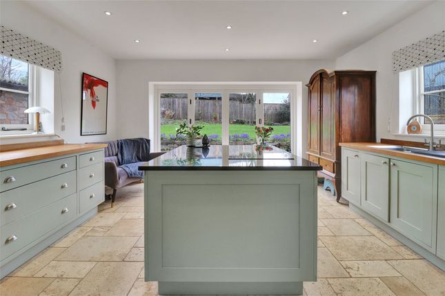 Chausey Cottage, 35, Old Cleeve, Minehead photo 4