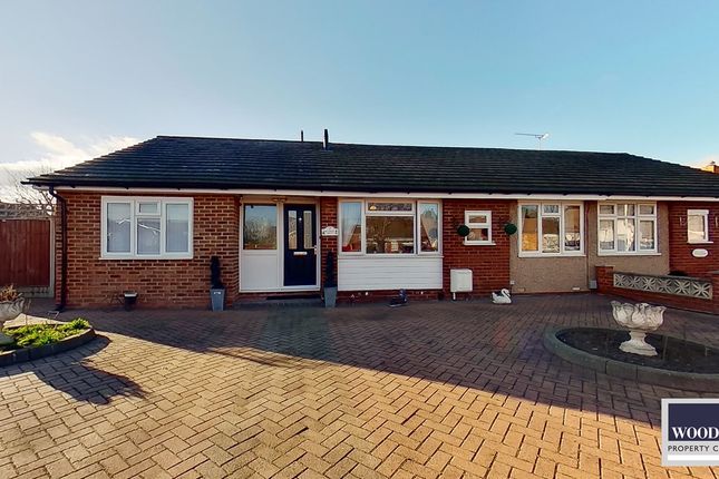 Thumbnail Bungalow for sale in Winton Drive, Cheshunt