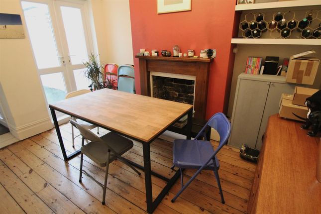 25, Exeter Street, Brighton photo 4