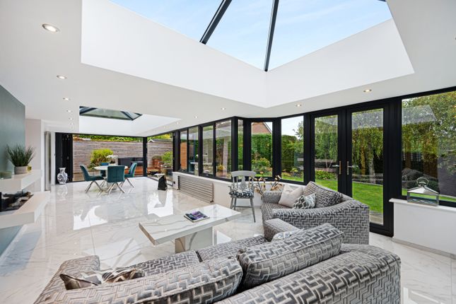 20, Castleford Drive, Cheshire East photo 3