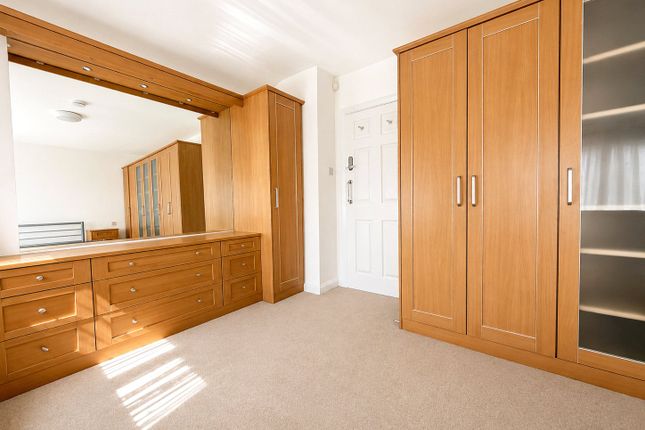 4, Seaton Road, Hayes photo 5