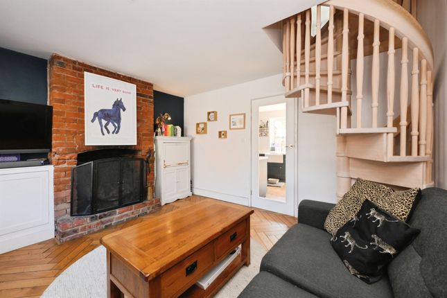 23, Lemsford Village, Welwyn Garden City photo 3