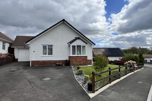 3-bed house on 41, Delfryn, Ammanford, £244,950