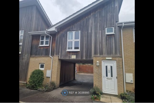 Elkins Square, Bishopstoke, Eastleigh photo 5