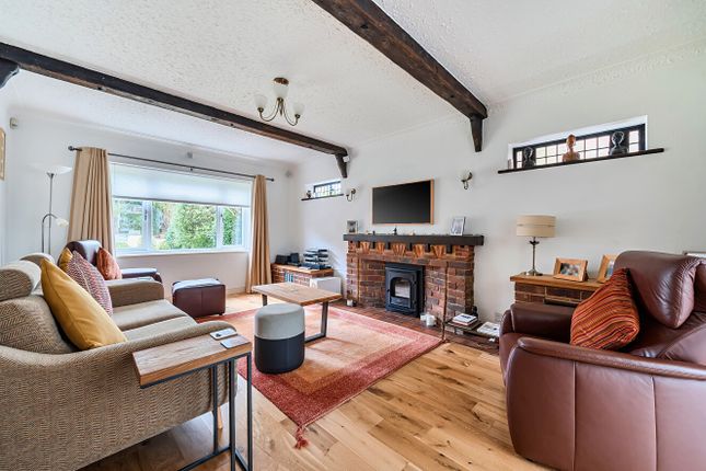 28, Marshall Avenue, West Sussex photo 3