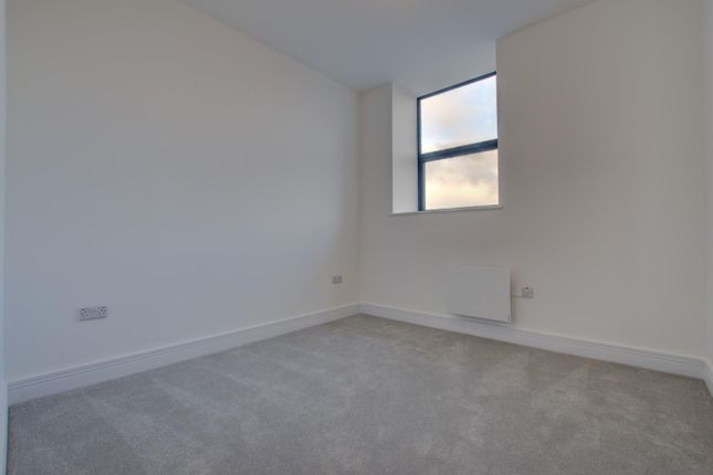 Flat for sale in Apartment 16 Linden House, Linden Road, Colne