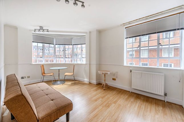 Flat to rent in Chelsea Cloisters, Chelsea, London