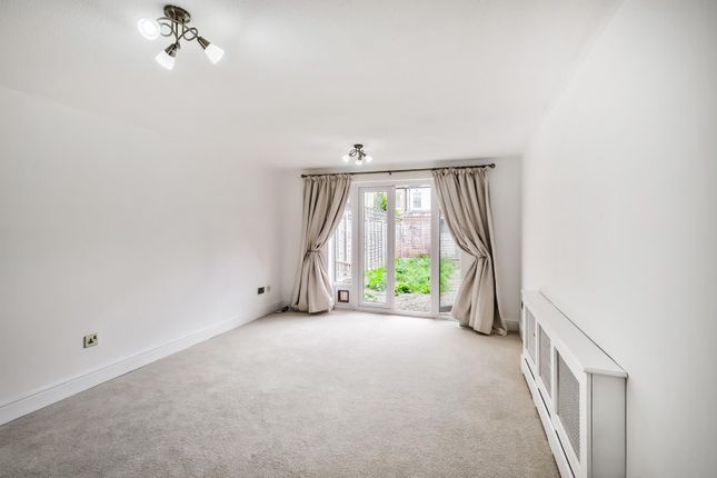 7, Greenstone Mews, Wanstead photo 4