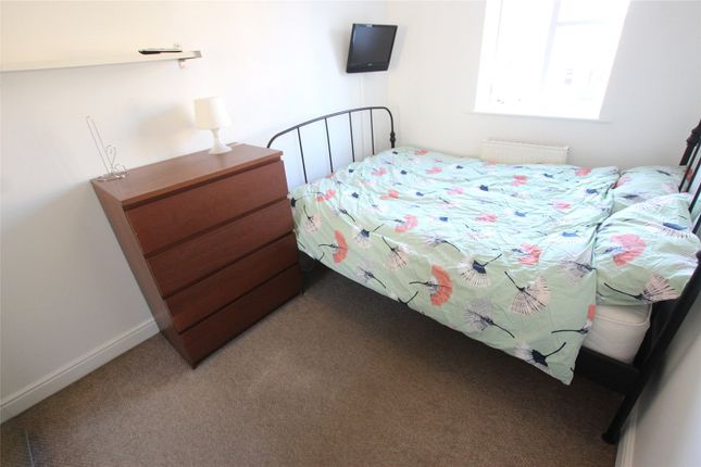 Room 4,, 26 Masthouse Terrace, London photo 2